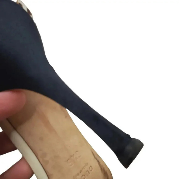 Gucci Cloth Sandal Size 6.5 - Picture 10 of 13